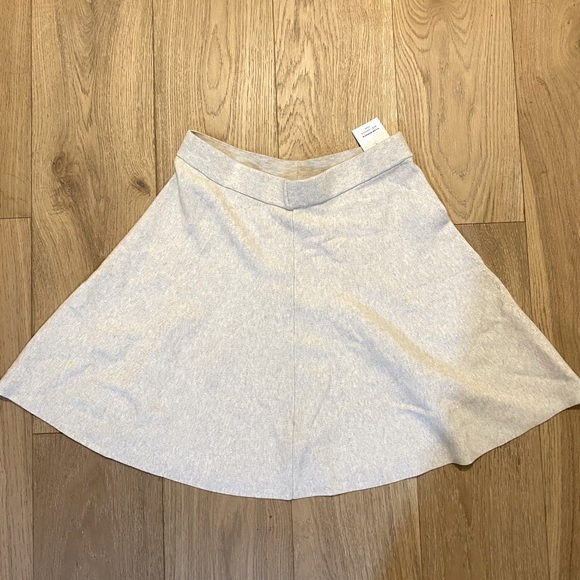 Club Monaco Dresses & Skirts - Club Monaco Viscose Mini Skirt